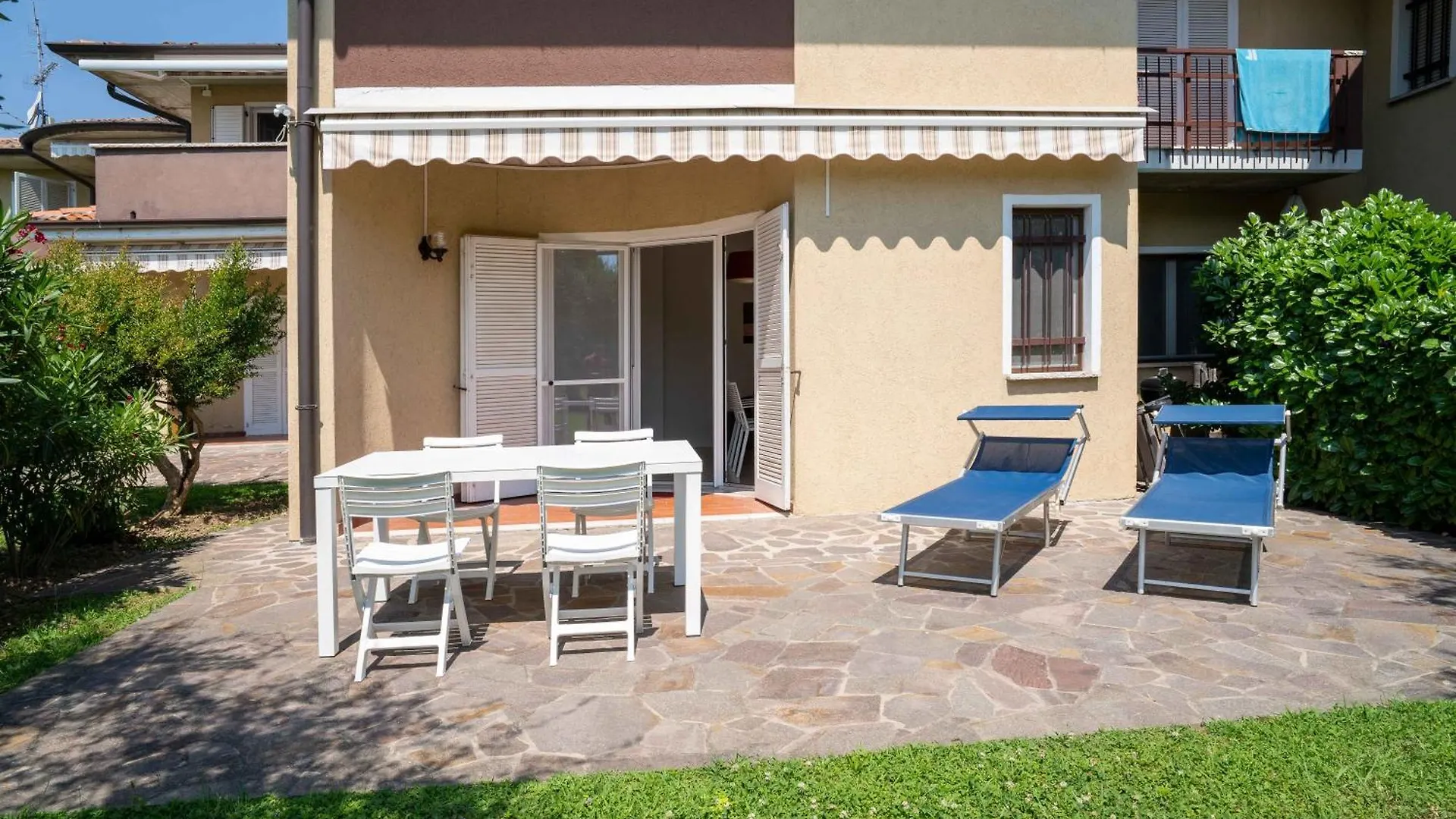 La Casa Di Bella - Con Piscina Apartment Padenghe sul Garda Italy