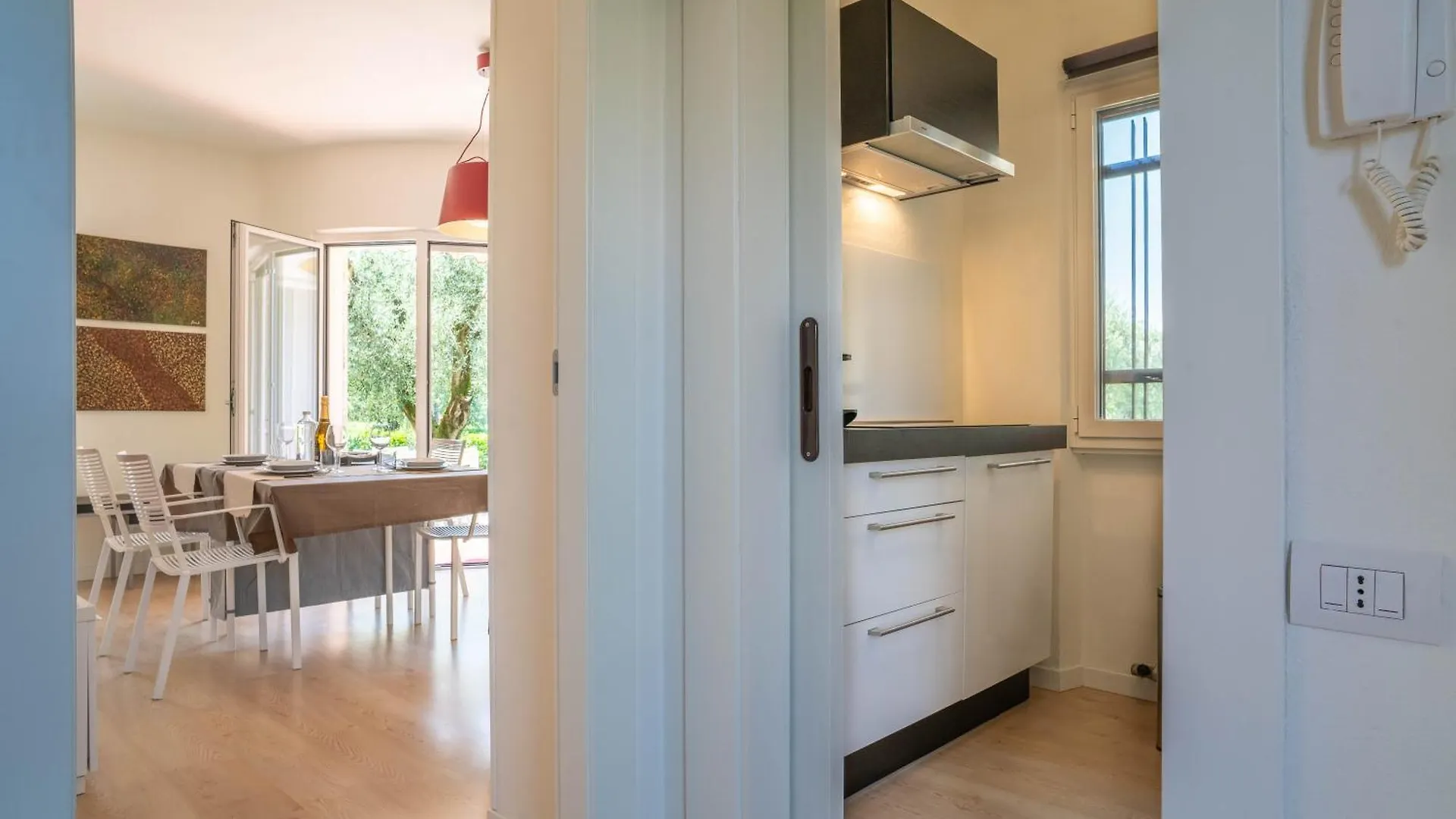 La Casa Di Bella - Con Piscina Apartment Padenghe sul Garda Italy